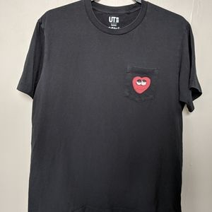 Uniqlo t-shirt